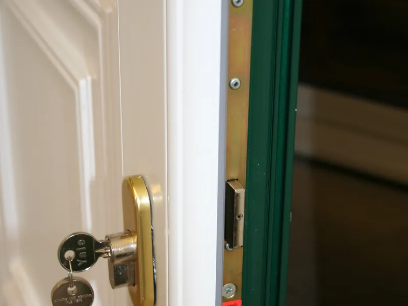 Stable Doors — Gallery Earlsfield